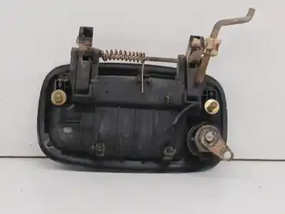 Pezzo di ricambio per auto di seconda mano maniglia esterna anteriore destra per kia sportage td 5ptas. riferimenti oem iam k02658410