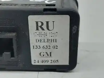 Pièce détachée automobile d'occasion bouton interrupteur pour corsa combo 1.3 cdti 16v références oem iam 24409205  13363202