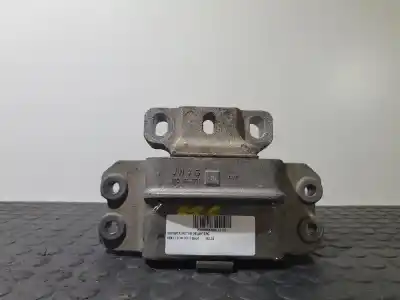 Second-hand car spare part front engine support for seat leon (1p1) leon 1p1 oem iam references 1k0199555