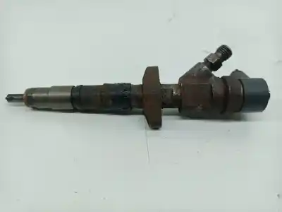 Second-hand car spare part injector for renault master ii phase 2 caja cerrada 2.5 dci diesel cat oem iam references 445110265  