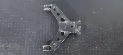 Pezzo di ricambio per auto di seconda mano Braccio Di Sospensione Anteriore Sinistro Inferiore per MITSUBISHI L 200 K6 7 2500 TD GLX 4-ptas. Riferimenti OEM IAM    Pezzo di ricambio per auto di seconda mano Braccio Di Sospensione Anteriore Sinistro Inferiore per MITSUBISHI L 200 K6 7 2500 TD GLX 4-ptas. Riferimenti OEM IAM