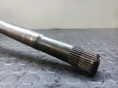 Tweedehands auto-onderdeel transmissie links achter voor nissan terrano terrano.ii (r20) sr (3-ptas) oem iam-referenties 