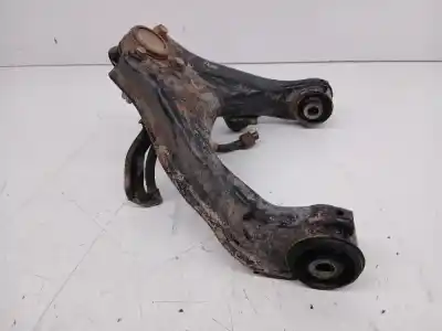 Pezzo di ricambio per auto di seconda mano supporto braccio sospensione anteriore destro per mitsubishi l 200 (ka0/kb0) 2.5 di-d cat riferimenti oem iam    Pezzo di ricambio per auto di seconda mano supporto braccio sospensione anteriore destro per mitsubishi l 200 (ka0/kb0) 2.5 di-d cat riferimenti oem iam