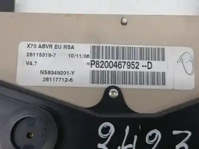 Second-hand car spare part Dashboard for RENAULT MASTER II PHASE 2 CAJA CERRADA 2.5 dCi Diesel CAT OEM IAM references P8200467952D  