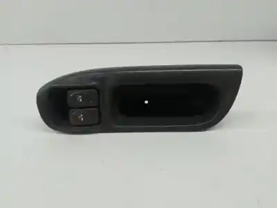 Second-hand car spare part left front power window switch for renault scenic (ja..) 1.9 dci authentique oem iam references 7700431172  