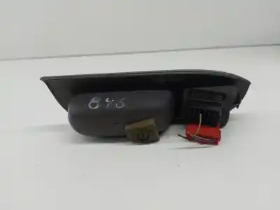 Second-hand car spare part left front power window switch for renault scenic (ja..) 1.9 dci authentique oem iam references 7700431172  