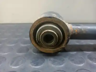 Tweedehands auto-onderdeel rechter achterbeugel voor nissan terrano terrano.ii (r20) sr (3-ptas) oem iam-referenties 