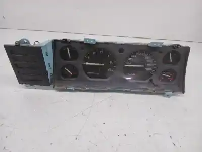 Pièce détachée automobile d'occasion COMPTEUR DE VITESSE TABLEAU DE BORD pour JEEP CHEROKEE (XJ)  Références OEM IAM AM00112D0C0  