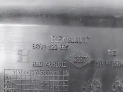 Second-hand car spare part torpedo for renault master ii phase 2 combi combi 2t8 l2 9pl caja cerrada techo elev. oem iam references 8200121690  