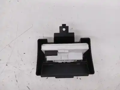 Second-hand car spare part multifunction display for renault master ii phase 2 combi combi 2t8 l2 9pl caja cerrada techo elev. oem iam references 281168891  