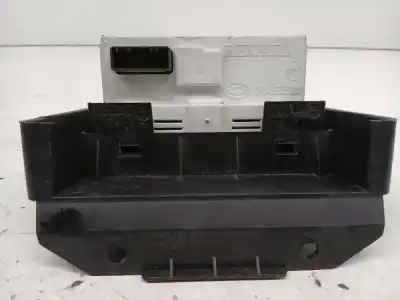 Second-hand car spare part multifunction display for renault master ii phase 2 combi combi 2t8 l2 9pl caja cerrada techo elev. oem iam references 281168891  