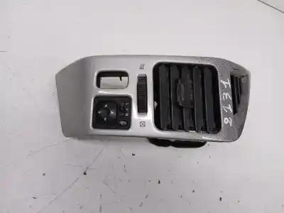 Автозапчасти б/у аэрационная решетка за mitsubishi montero (v60/v70) 3.2 di-d avance ссылки oem iam mr456381  