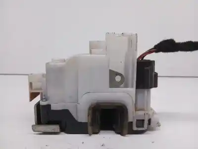 Pezzo di ricambio per auto di seconda mano serratura porta anteriore destra per kia sportage td 5ptas. riferimenti oem iam 