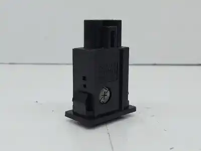Pièce détachée automobile d'occasion Bouton Interrupteur pour TOYOTA RAV 4 (A2) 2.0 Luna 4X4 (2003->) Références OEM IAM 156480  
