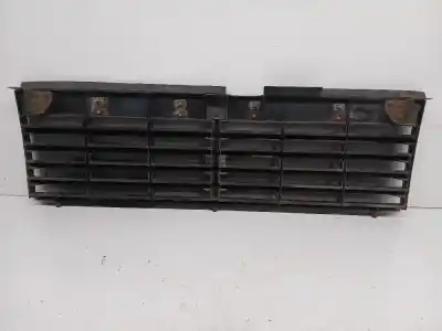 Second-hand car spare part front grille for mitsubishi montero io i (h6_w, h7_w) 2.0 gdi (h67w, h77w) oem iam references mb38352730  