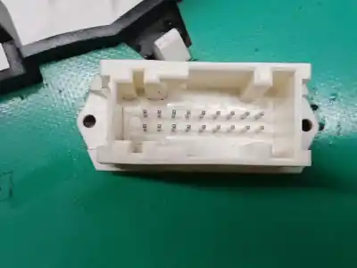 Peça sobressalente para automóvel em segunda mão quadrante por peugeot 207 1.6 16v cat referências oem iam a2c53065547  