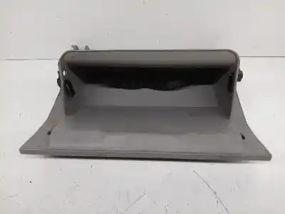 Second-hand car spare part glove compartment for kia sorento 2.5 crdi active oem iam references 845113e500  