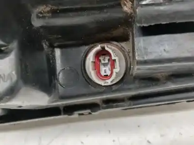 Peça sobressalente para automóvel em segunda mão farol / farolim direito por kia sorento 2.5 crdi concept referências oem iam lhd8358  