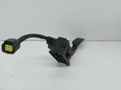 Second-hand car spare part accelerator pedal for kia sorento 2.5 crdi concept oem iam references   