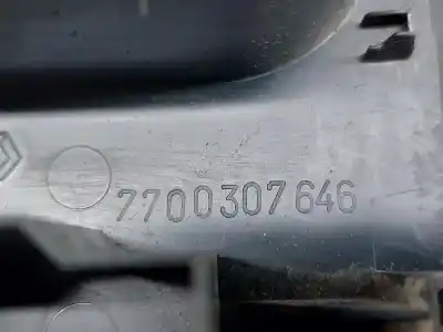Peça sobressalente para automóvel em segunda mão trocar por renault kangoo (f/kc0) authentique referências oem iam 7700307646  