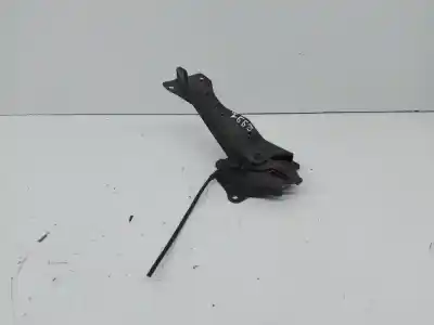 Second-hand car spare part bonnet lock for kia sorento 2.5 crdi active oem iam references   