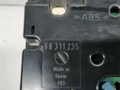 Piesă de schimb auto la mâna a doua CEAS BORD pentru SEAT CORDOBA  Referințe OEM IAM 87001323  88311235