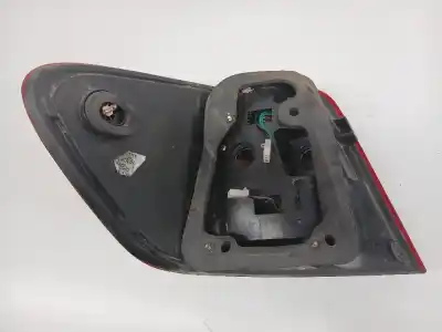 Second-hand car spare part right tailgate light for clase c clase m w164 320 350 cdi 164.122 oem iam references 30256506  