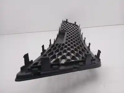 Second-hand car spare part front grille for seat leon (1p1) leon 1p1 oem iam references le09110  