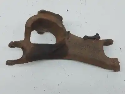 Peça sobressalente para automóvel em segunda mão Braço De Suspensão Superior Traseiro Esquerdo por VOLVO XC90 D5 Executive (7 asientos) (136kW) Referências OEM IAM 8666345  