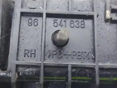 Gebrauchtes Autoersatzteil ÄUSSERER GRIFF VORNE RECHTS zum DAEWOO KALOS  OEM-IAM-Referenzen 96541638  
