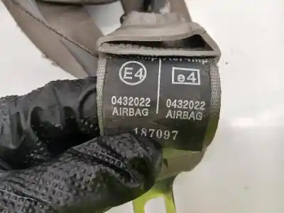 Recambio de automóvil de segunda mano de CINTURON SEGURIDAD DELANTERO DERECHO para SEAT TOLEDO (5P2) 2.0 16V FSI referencias OEM IAM E40432022  