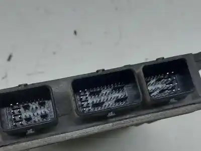 Gebrauchtes Autoersatzteil ecu-motorsteuergerät uce motorsteuergerät zum renault clio iii 1.5 70cv clio iii 1.5 70cv oem-iam-referenzen 8200399038  8200513163