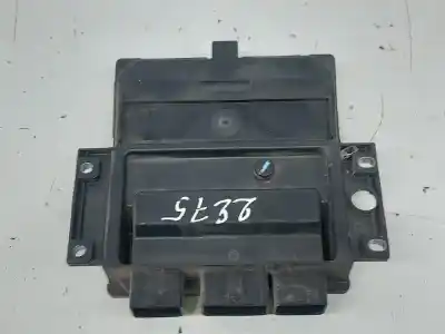 Recambio de automóvil de segunda mano de CENTRALITA MOTOR UCE para RENAULT CLIO III 1.5 70CV CLIO III 1.5 70CV referencias OEM IAM 8200399038  