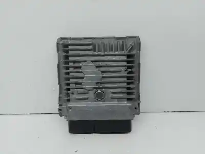 Peça sobressalente para automóvel em segunda mão centralina de motor uce por skoda rapid elegance referências oem iam 03l906023lk  