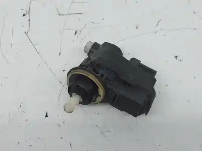 Pièce détachée automobile d'occasion Moteur De Reglage Des Phares pour RENAULT CLIO III GRANDTOUR 1.5 DCI DIESEL CAT Références OEM IAM 8200402521  