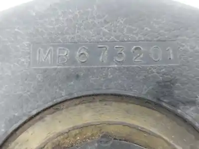 Peça sobressalente para automóvel em segunda mão Volante por MITSUBISHI MONTERO V20 V40 2500 TD GL 2ptas. Referências OEM IAM MB673201  