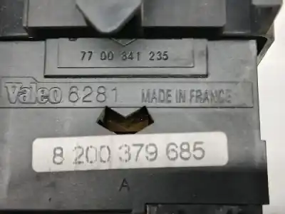 Second-hand car spare part headlights switch for renault kangoo furgón maxi 5p profesional oem iam references 8200379685  