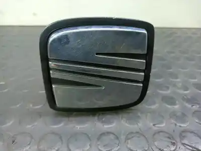Second-hand car spare part tailgate back door handle for seat leon (1m1) signo oem iam references   