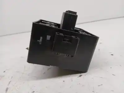 Pezzo di ricambio per auto di seconda mano scatola relè/fusibili per mitsubishi montero (v60/v70) 3.2 di-d avance riferimenti oem iam mr312504  