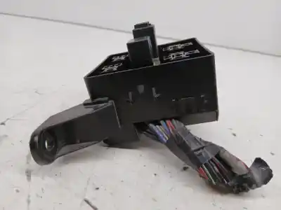 Pezzo di ricambio per auto di seconda mano scatola relè/fusibili per mitsubishi montero (v60/v70) 3.2 di-d avance riferimenti oem iam mr312504  