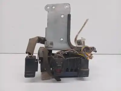 Second-hand car spare part fuse box unit for suzuki santana 300 2.0 hdi oem iam references   