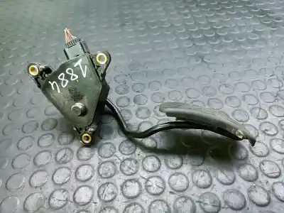 Recambio de automóvil de segunda mano de POTENCIOMETRO PEDAL para RENAULT MEGANE II CLASSIC BERLINA Luxe Privilege referencias OEM IAM 8200153268  