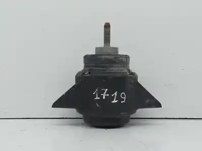 Second-hand car spare part right engine support for land rover defender (ld) td5 90 s.w. black oem iam references kkb102602