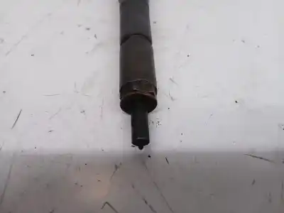Second-hand car spare part INJECTOR for OTRAS MARCAS MERIVA  OEM IAM references 0445110183  