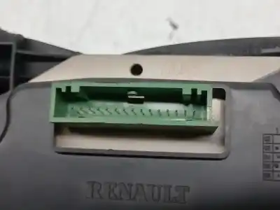 Peça sobressalente para automóvel em segunda mão quadrante por renault master ii phase 2 combi combi 2t8 l2 9pl caja cerrada techo elev. referências oem iam p8200467952d  