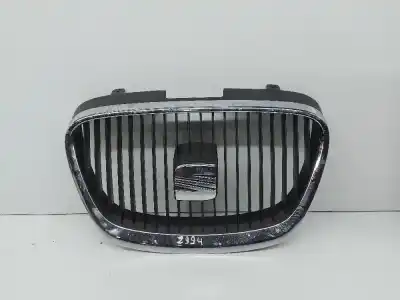 Автозапчасти б/у ПЕРЕДНЯЯ РЕШЕТКА за SEAT LEON (1P1) LEON 1P1 ссылки OEM IAM 1P0853654A  