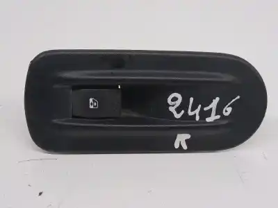 Peça sobressalente para automóvel em segunda mão botão / interruptor elevador vidro dianteiro direito por renault master ii phase 2 combi combi 2t8 l2 9pl caja cerrada techo elev. referências oem iam 8200206603