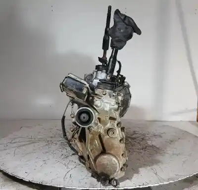 Tweedehands auto-onderdeel versnellingsbak voor suzuki grand vitara 2.0 td /rf oem iam-referenties yv2m