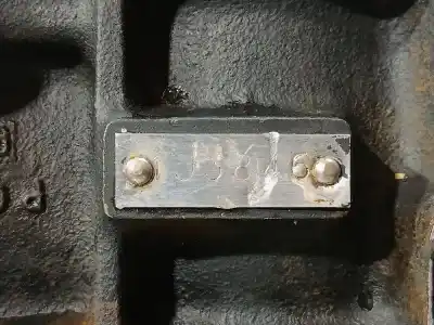 Автозапчастина б/у коробка передач для mitsubishi galloper (jk-01) 2.5 td intercooler посилання на oem iam 1j3846  
