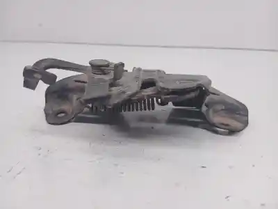 Second-hand car spare part bonnet lock for land rover discovery td5 e oem iam references 